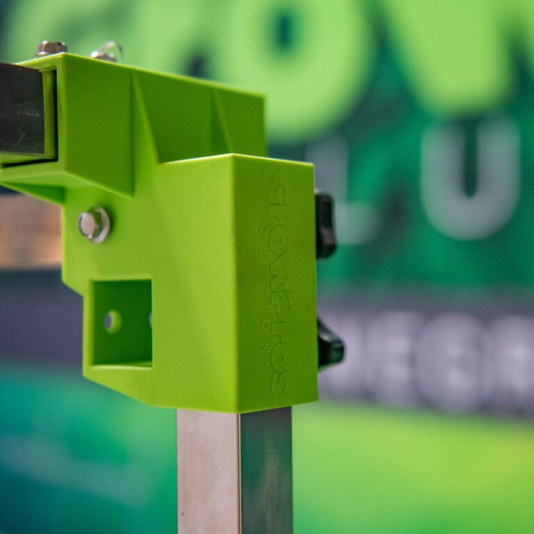 GrowPros Solutions - Grow Rolling Bench - Green Thumb Depot