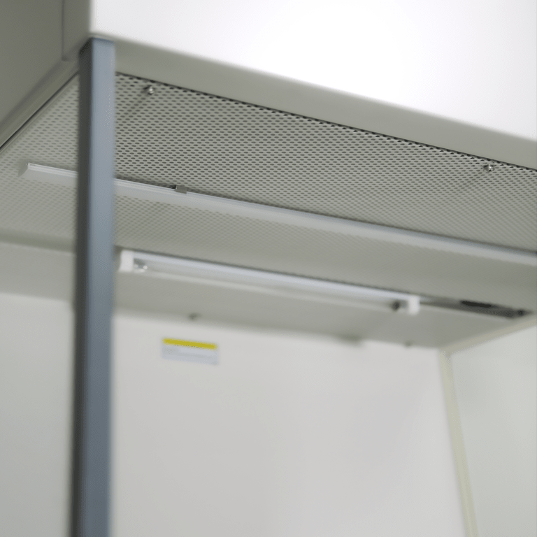 GrowPros Solutions - Pure Station Compact Laminar Vertical Flow Hood Station - Green Thumb Depot