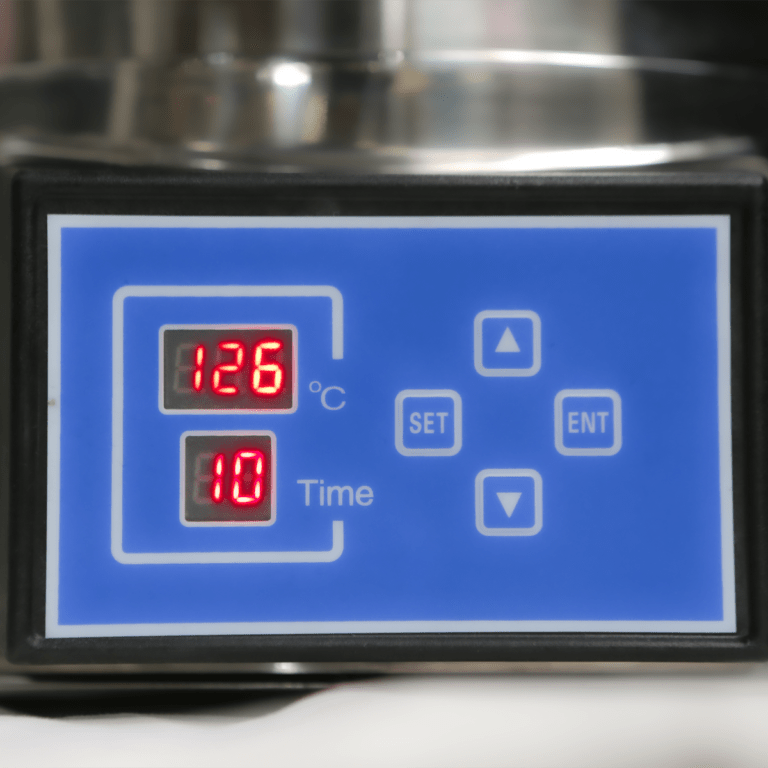 GrowPros Solutions - PURE SUB 24 Liter Autoclave - Green Thumb Depot