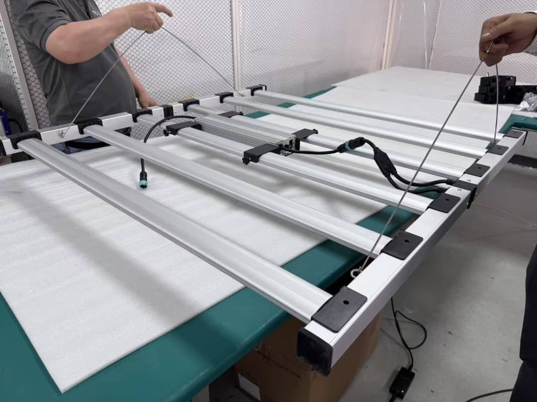 Mammoth Lighting Nova Sun Series 8 Bar 820WLED Grow Light - Green Thumb Depot