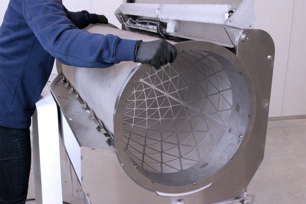 Mobius MD48 Dry Trimming Machine - Green Thumb Depot