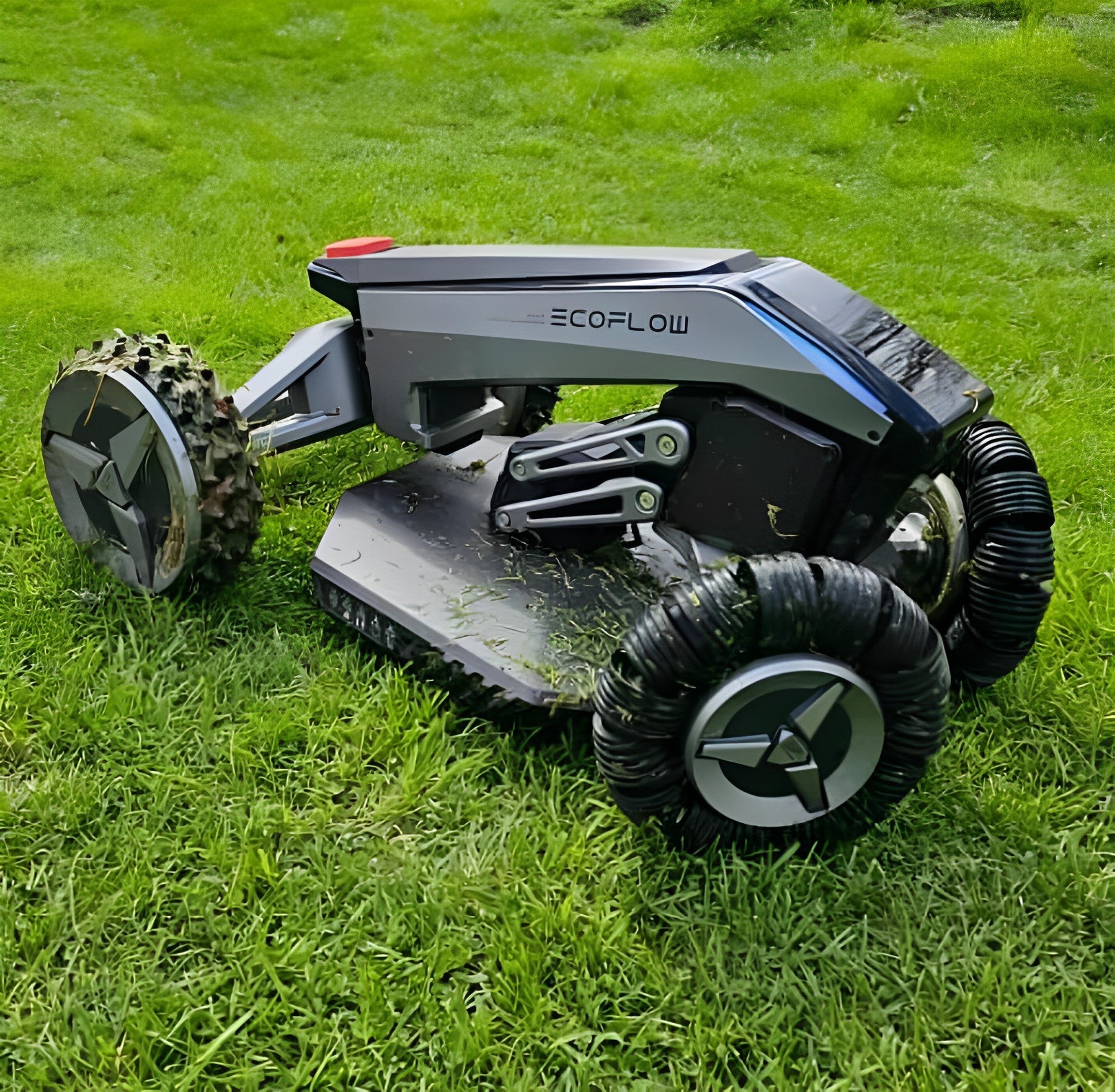 EcoFlow Blade Robotic Lawn Mower - Thumbnail 5